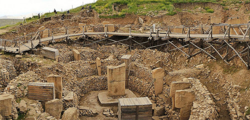 правительством предложено продлить на 2024 год действие ряда мер поддержки строительной отрасли - фото - 1