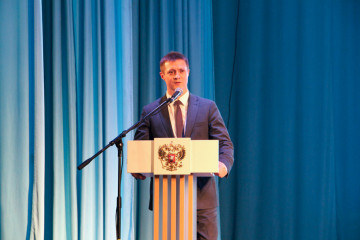 министр архитектуры и строительства Смоленской области Ростовцев К.Н. принял участие в торжественном мероприятии по случаю 80-летия Смоленского строительного колледжа - фото - 3